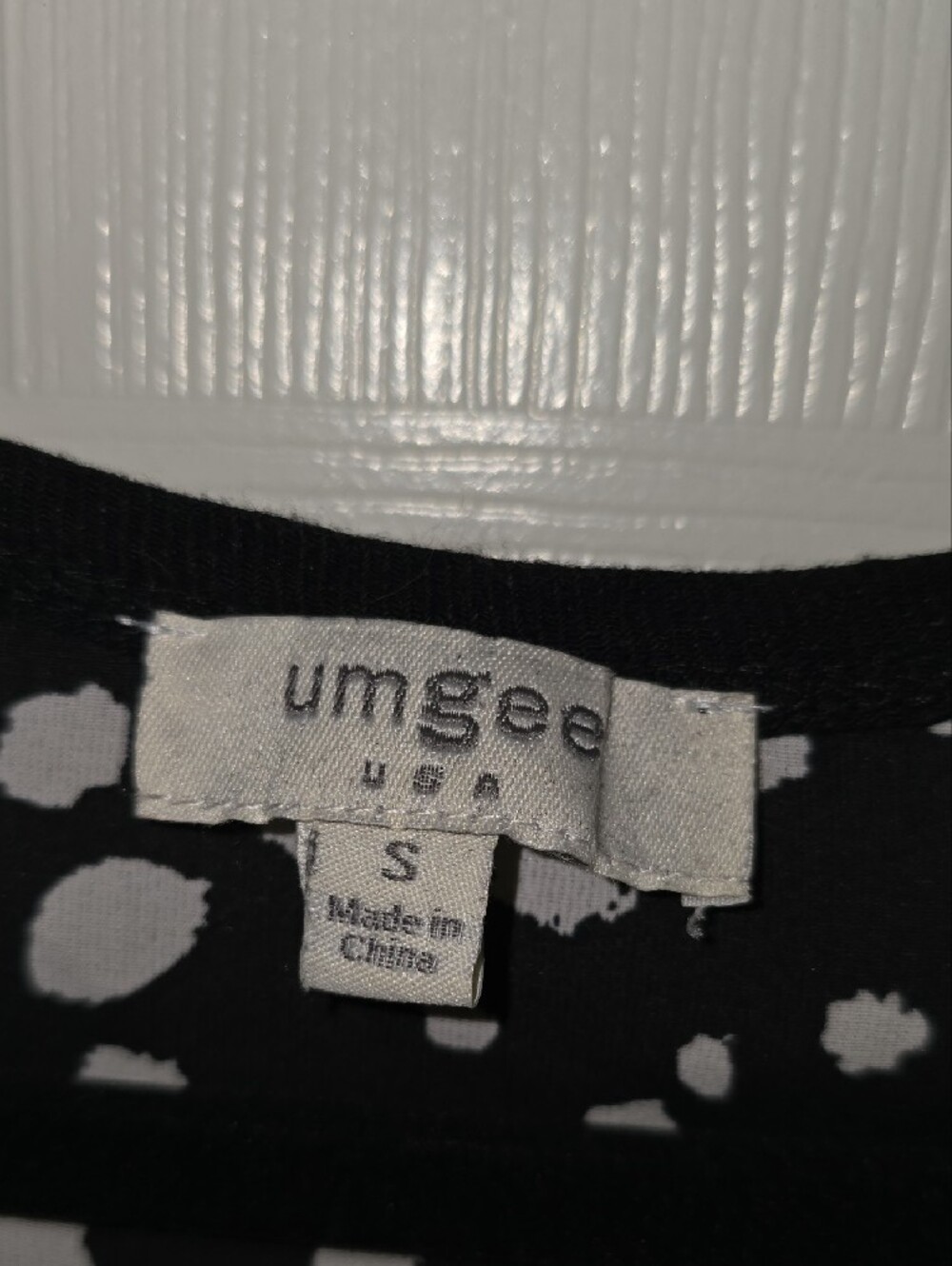Umgee Black Short Sleeve Layered Top with White Spot Back Panel - Picture 2 of 7